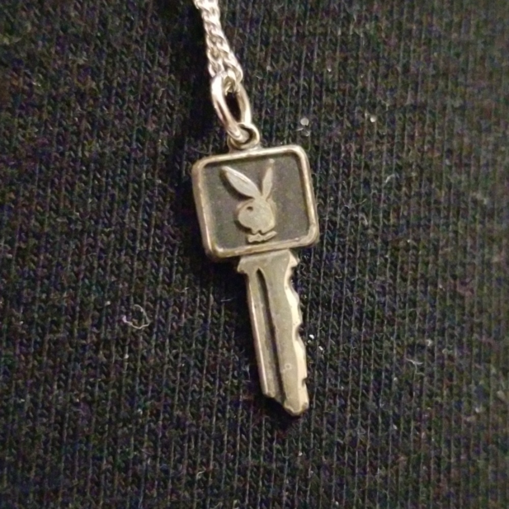 Sterling stamped vintage playboy bunny key necklac